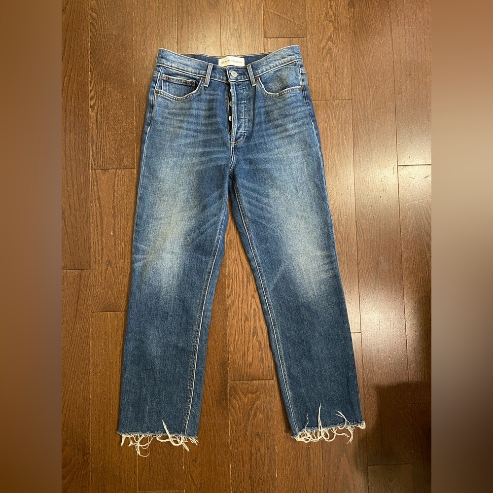 Aritzia Denim Forum Arlo high rise straight jeans size 27